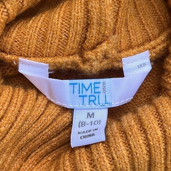 Time & Tru long sleeve sweater, turtle neck, long length, Fall Orange Color - Picture 8 of 10